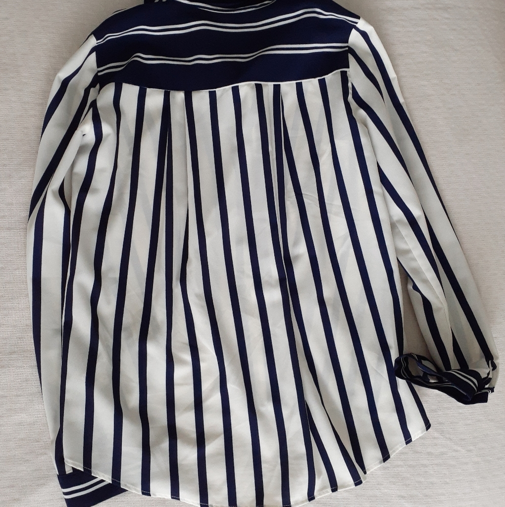 Zara Blouse - Picture 4 of 4